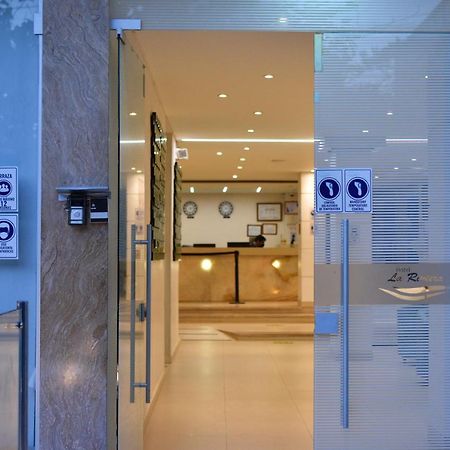 Hotel La Riviera Санта Марта Екстериор снимка
