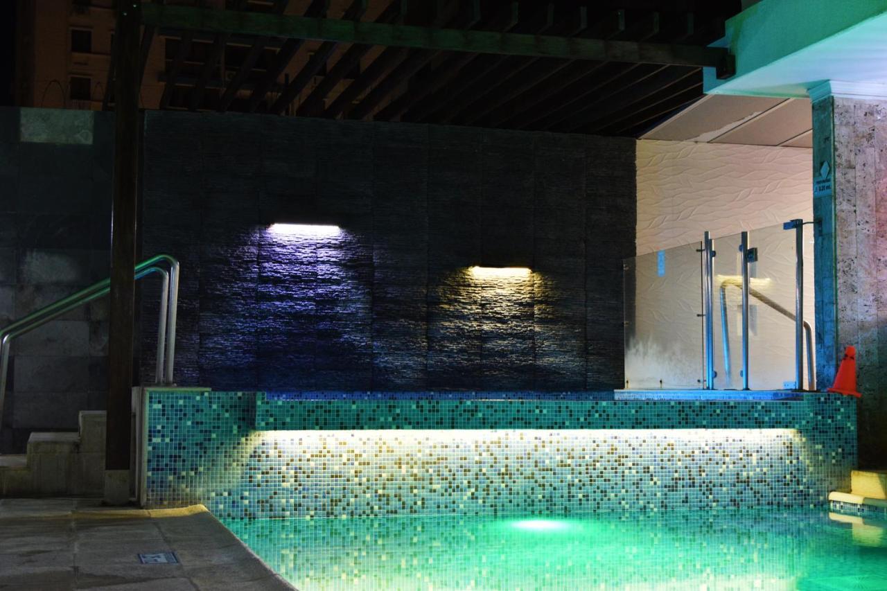 Hotel La Riviera Санта Марта Екстериор снимка