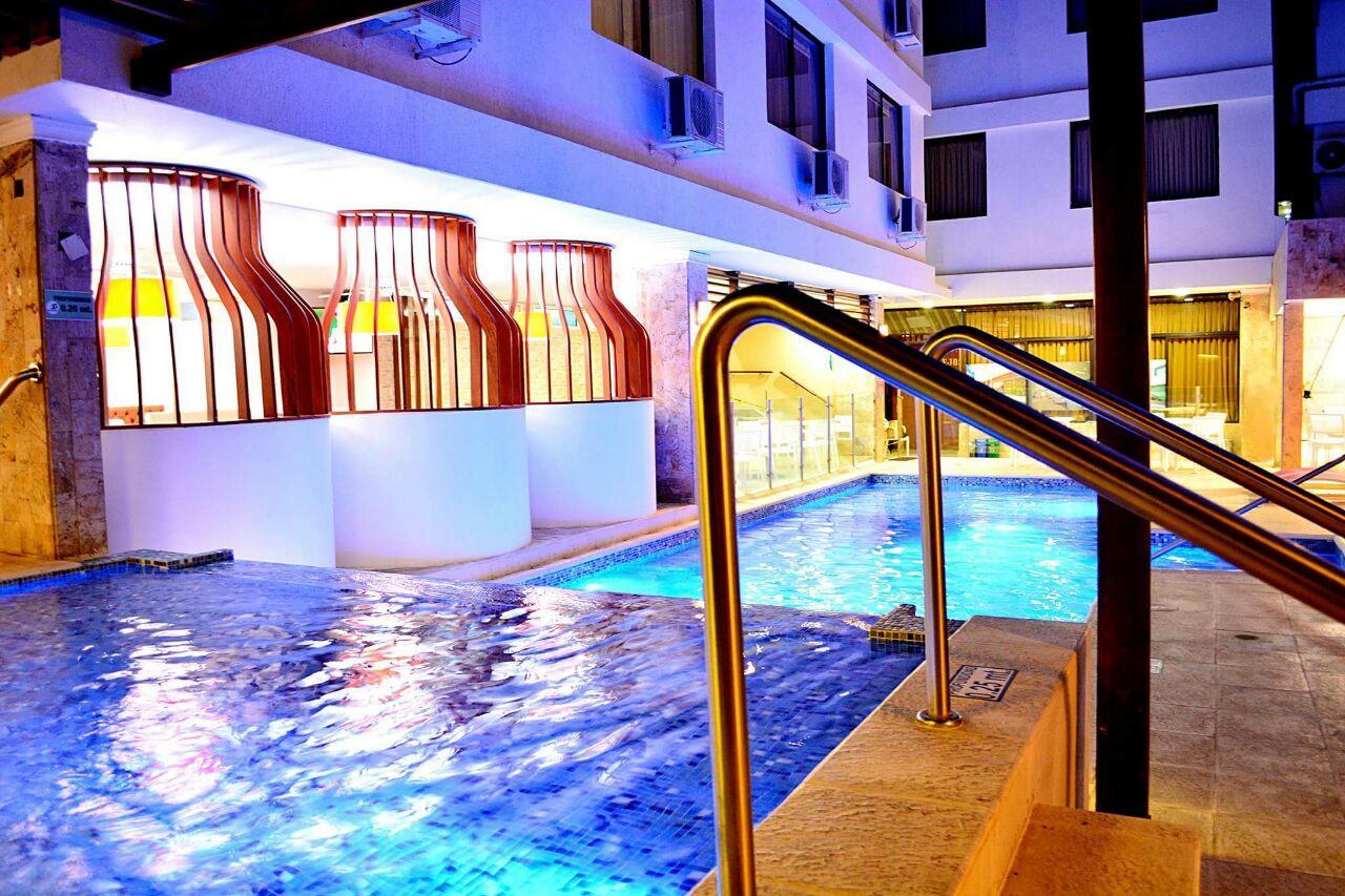 Hotel La Riviera Санта Марта Екстериор снимка